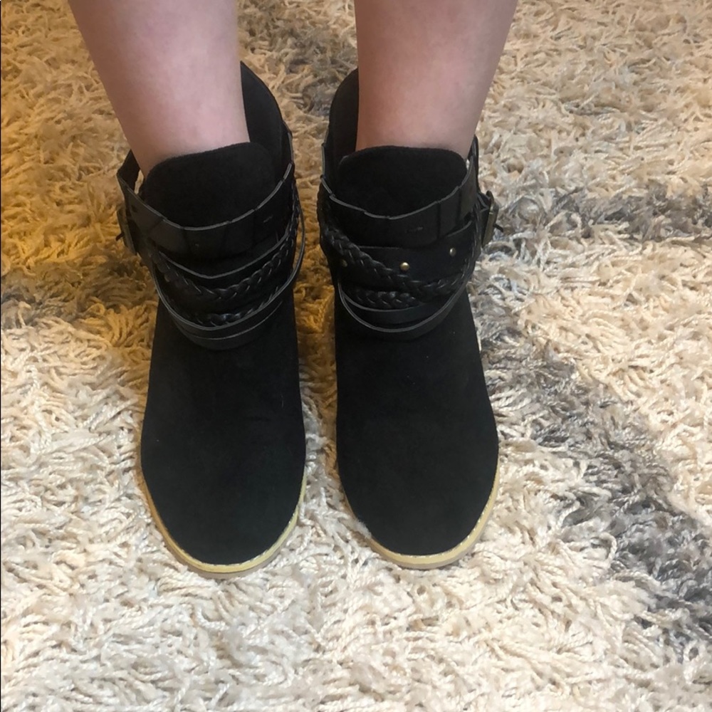 Women’s booties